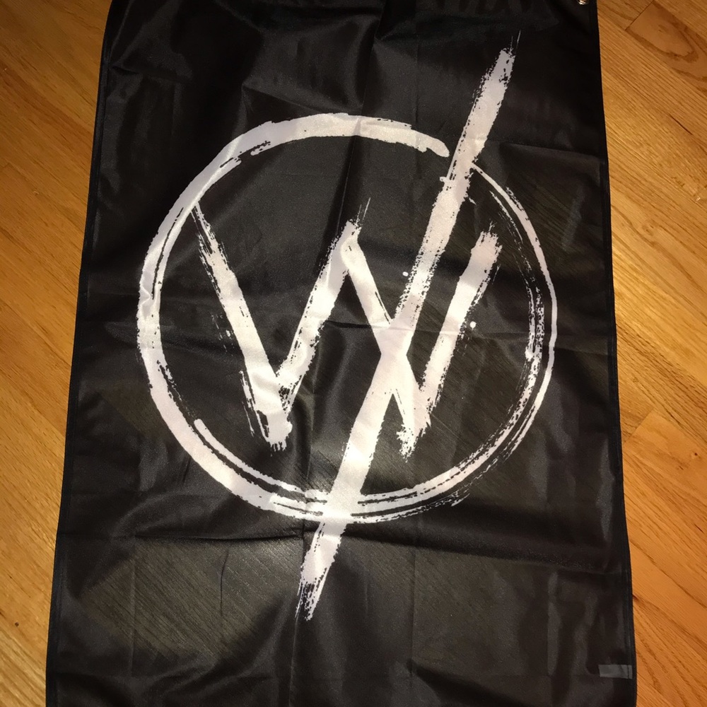 Sleeping with sirens wall flag